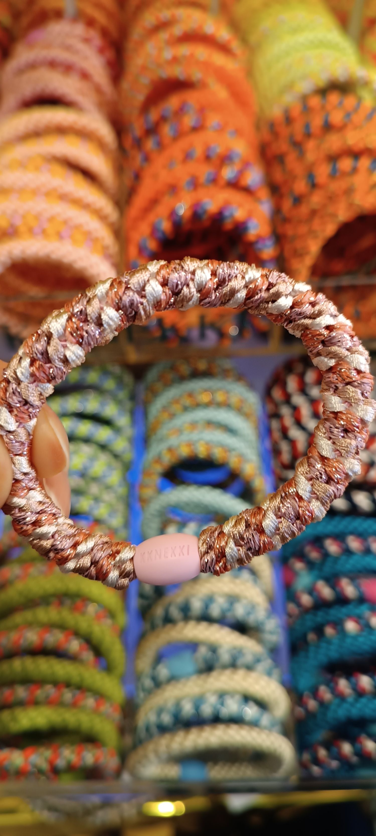 Kknekki Mélange de paillettes rose poudrée