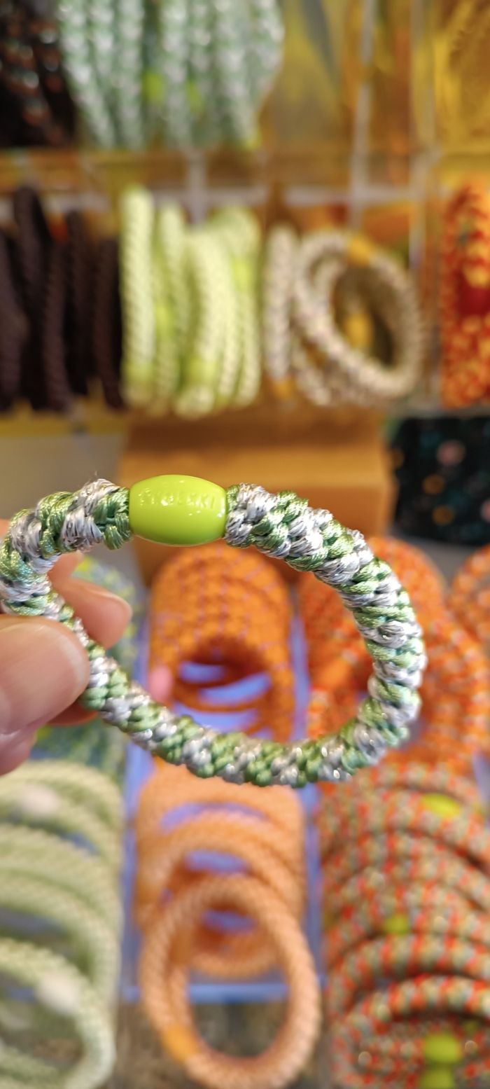 Kknekki Lind green silver glitter stripe