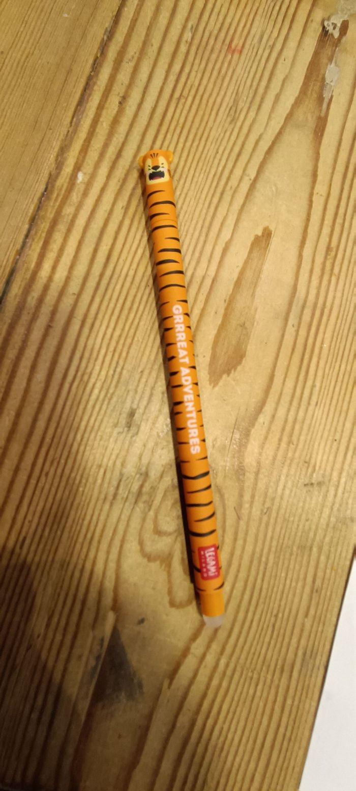 STYLO A ENCRE GEL EFFACABLE TIGER