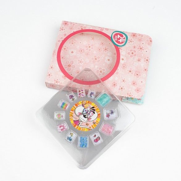 Set faux ongles Diddl : la nail art qui fait craquer tous les fans de la petite souris