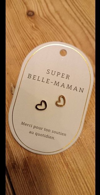 BOUCLE D OREILLE MESSAGE SUPER BELLE MAMAN