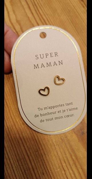 BOUCLE D OREILLE MESSAGE SUPER MAMAN