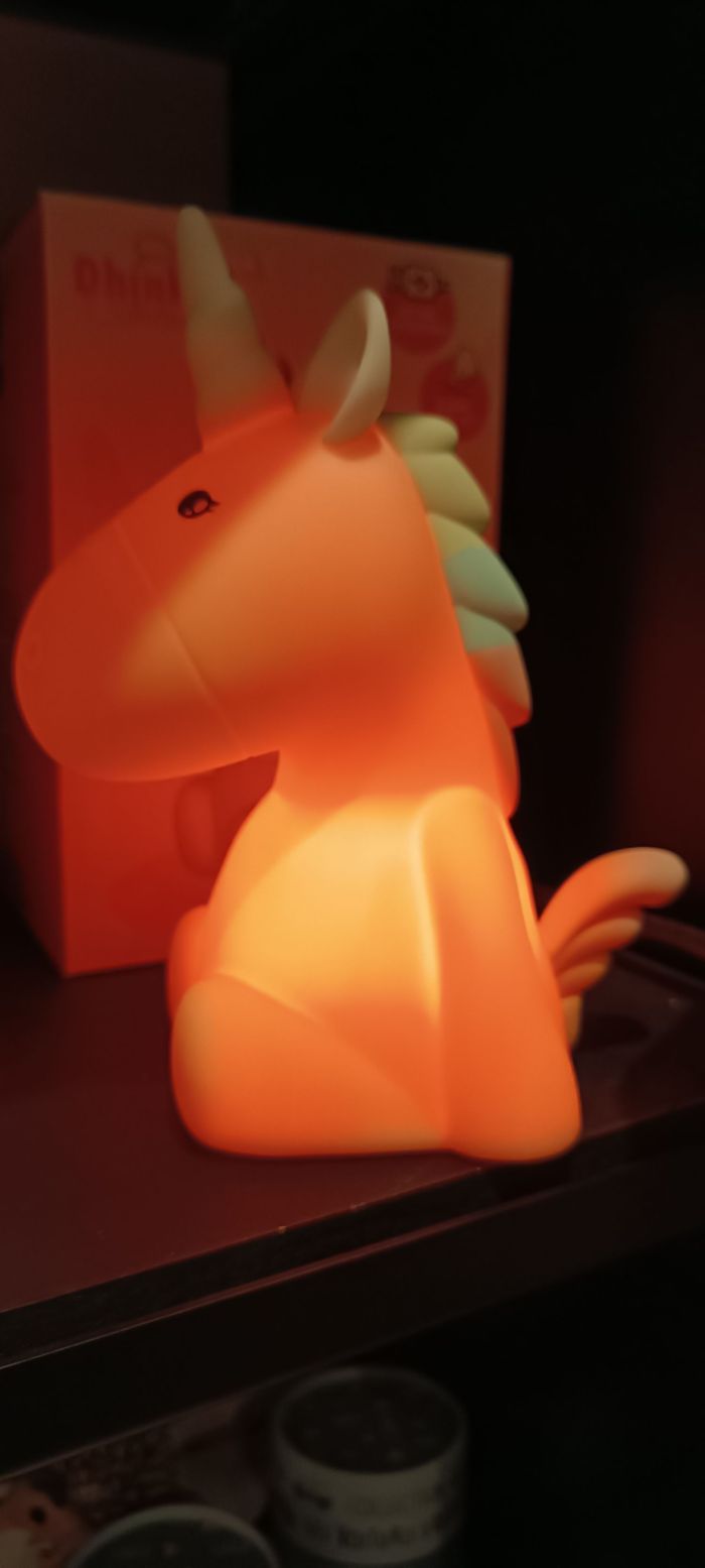 VEILLEUSE SOUPLE LICORNE RECHARGEABLE