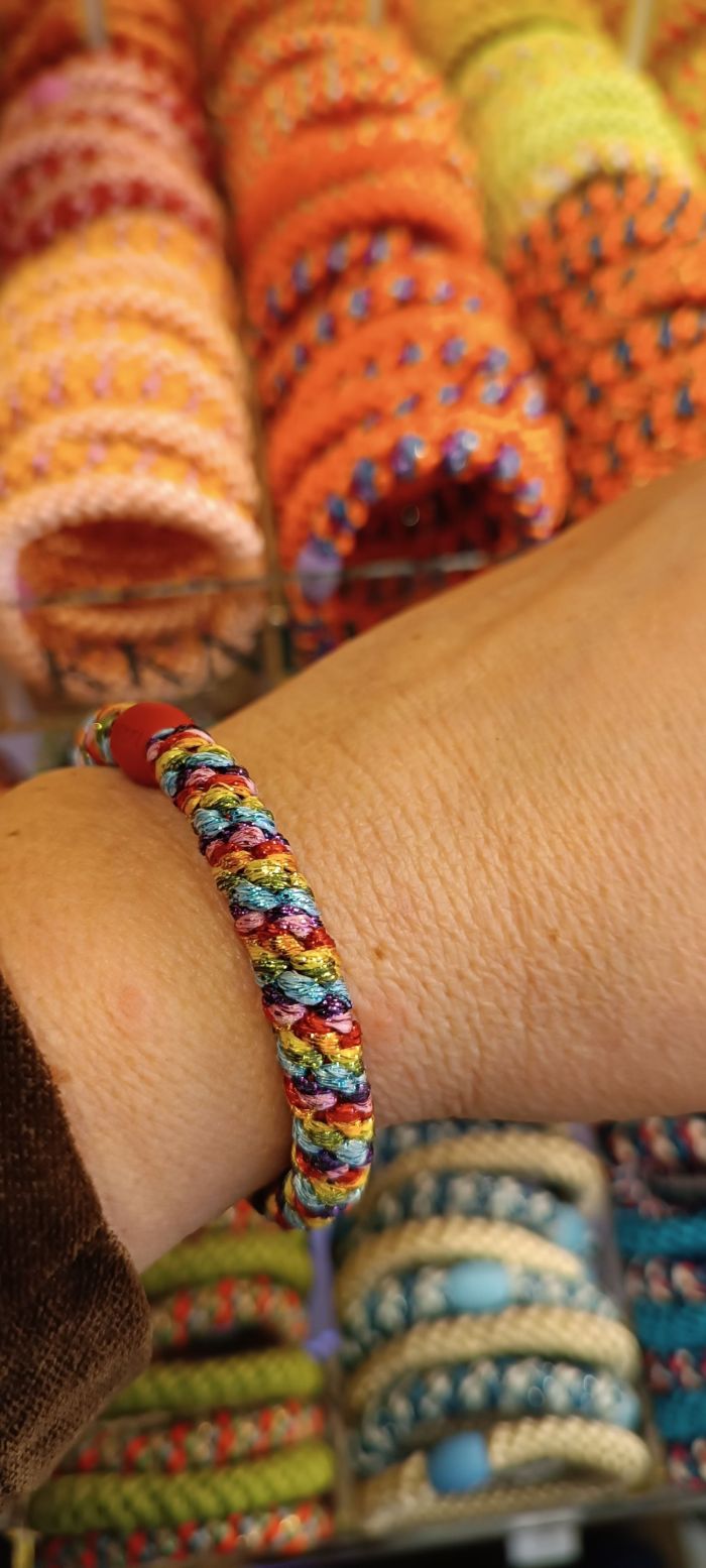 Kknekki Circus glitter